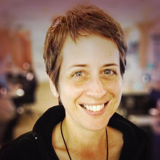 Beth Dunn, 10 Writing Tips to Help You Sound More Human, ProBlogger Podcast Episode